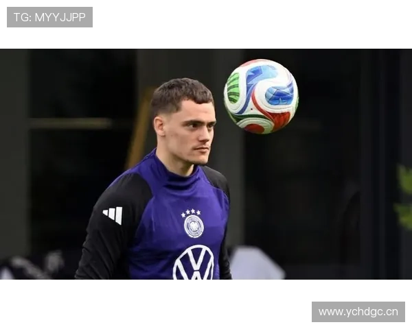 维尔茨与京多安的中场角色对比：组织风格与战术功能差距在哪？