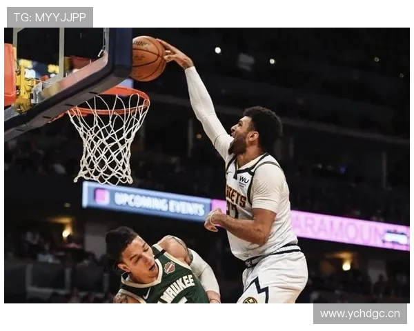 解读篮球合理冲撞区规则：哪些碰撞算进攻犯规？